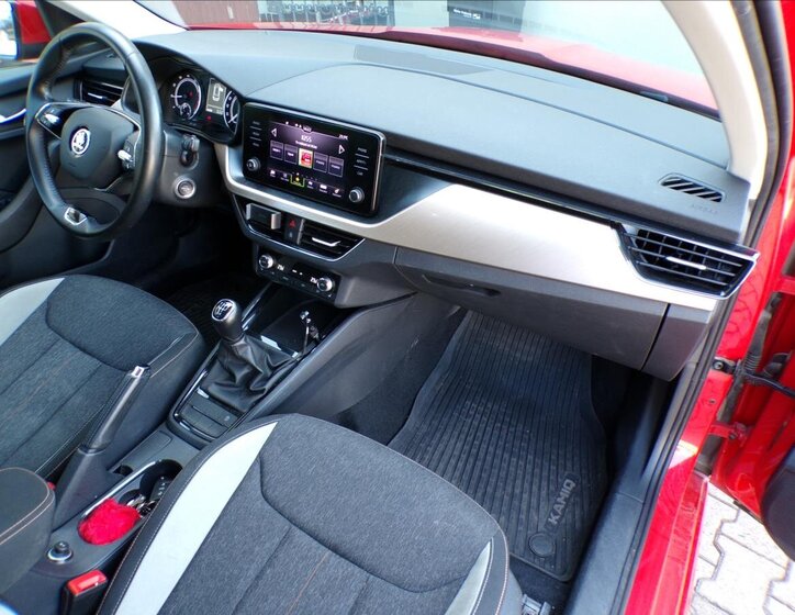 Škoda Kamiq Hatchback 999,0 70 kw