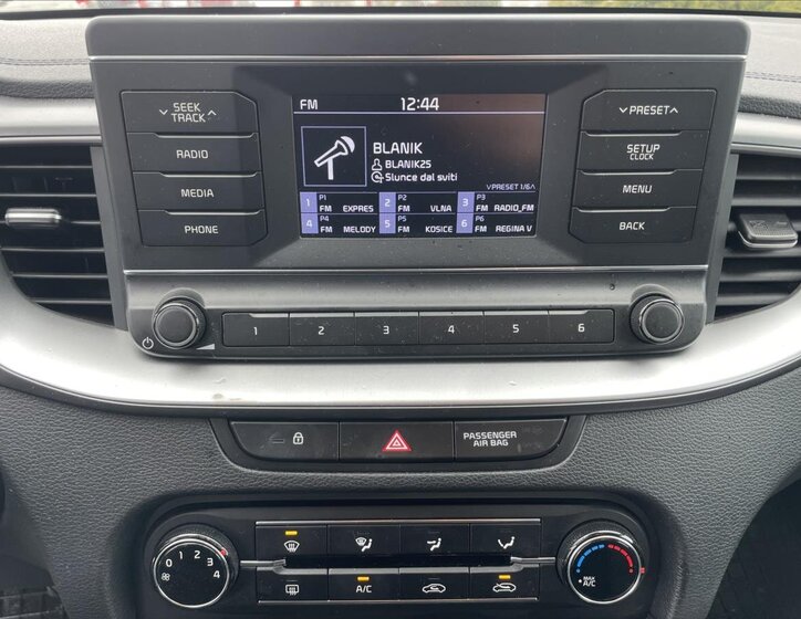 KIA Ceed Hatchback 998,0 73 kw