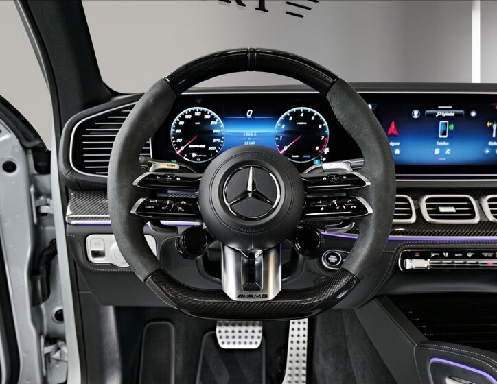 Mercedes-Benz GLE SUV / Terénní 4,0 l 450 kw