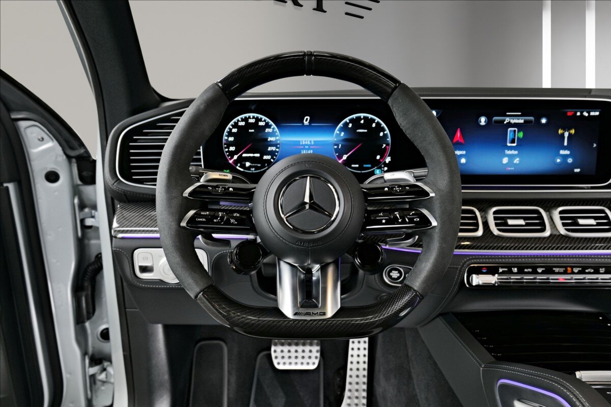 Mercedes-Benz GLE SUV / Terénní 4,0 l 450 kw