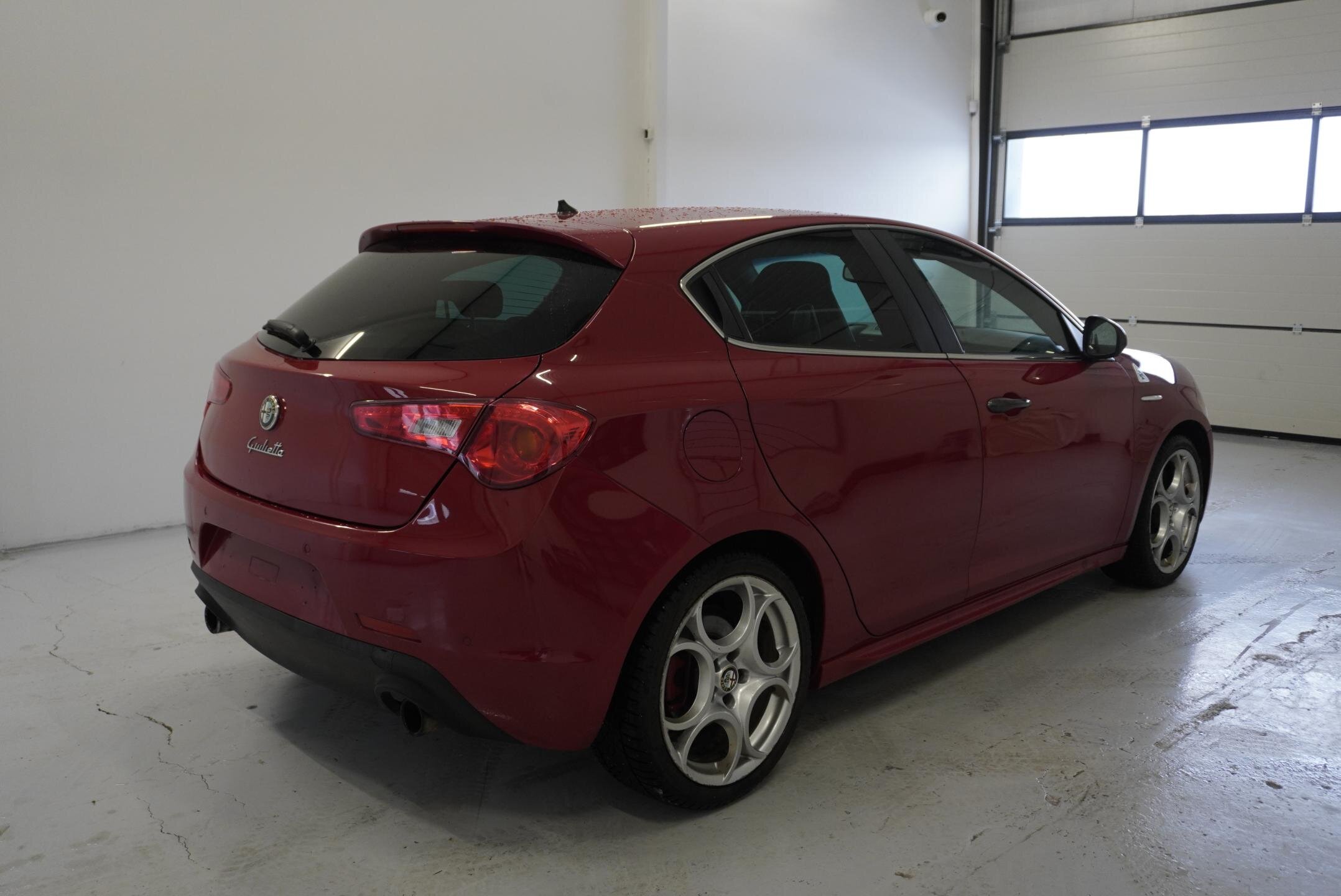 Alfa Romeo Giulietta Hatchback 0,0 177 kw