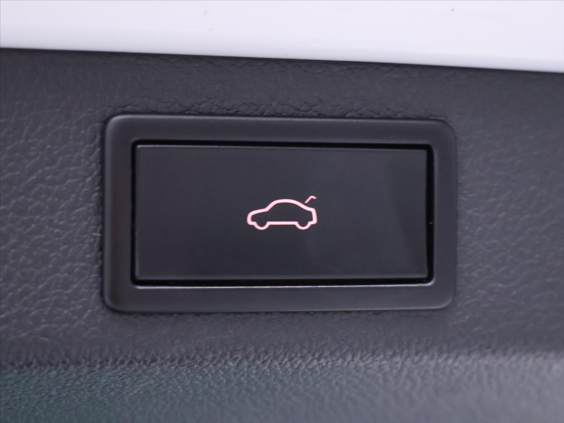 Škoda Superb Kombi 2,0 l 140 kw