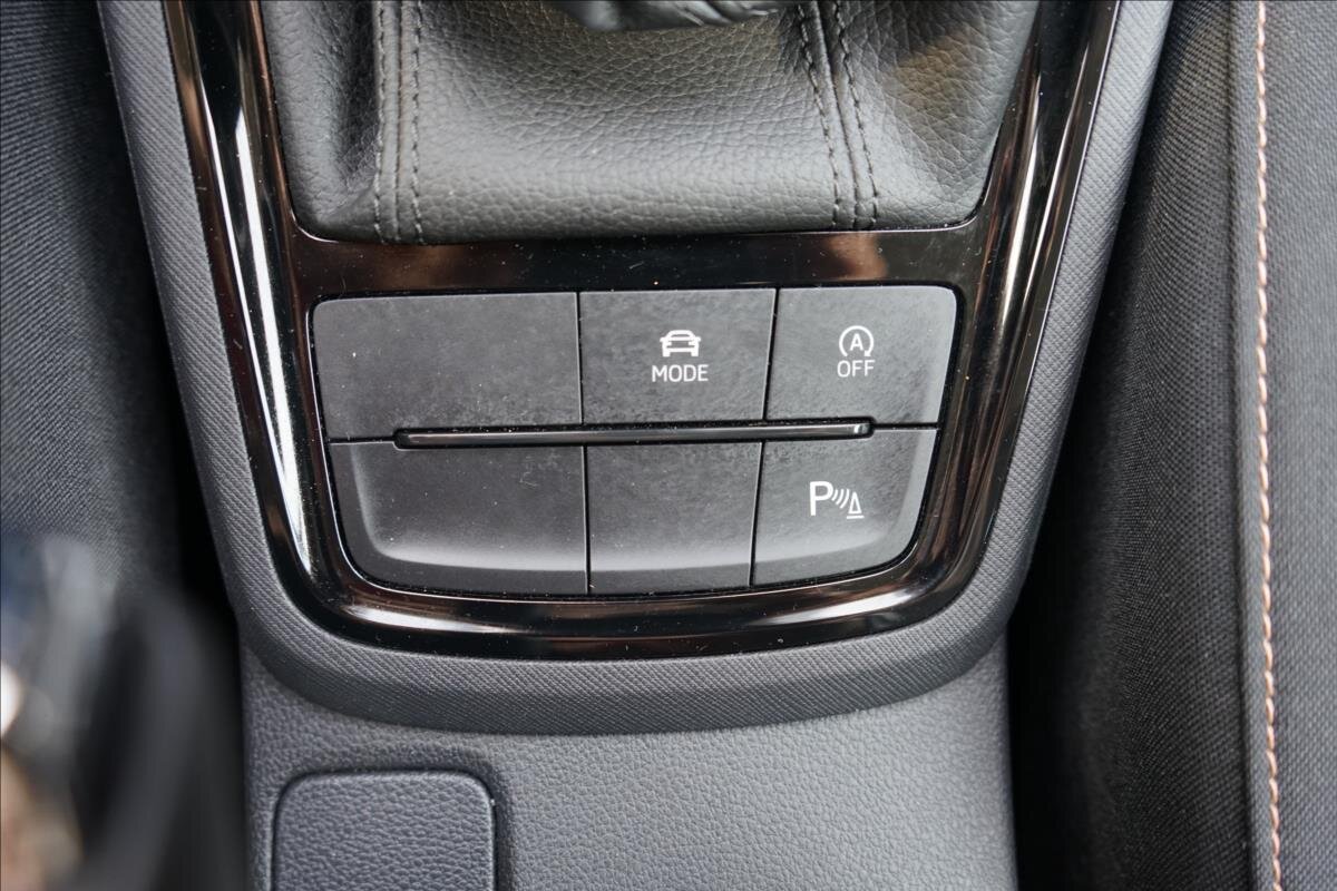 Škoda Scala Hatchback 999,0 85 kw