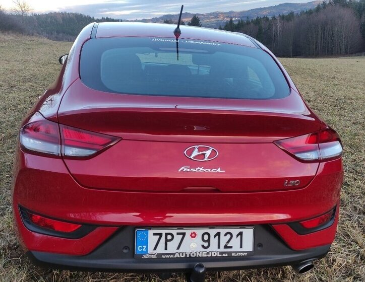 Hyundai i30 Sedan 0,0 88 kw