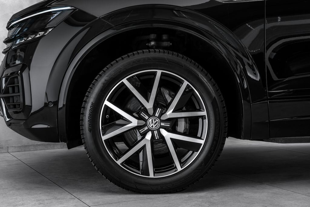 Volkswagen Touareg SUV / Terénní 3,0 l 210 kw