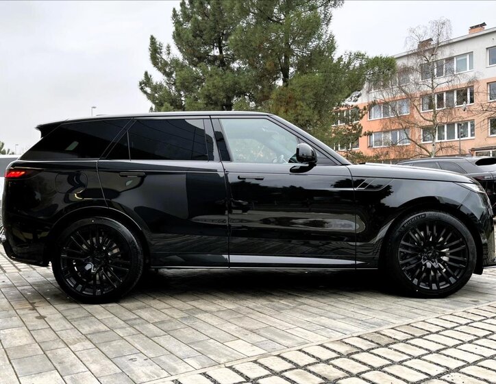 Land Rover Range Rover Sport SUV / Terénní 4,4 l 467 kw