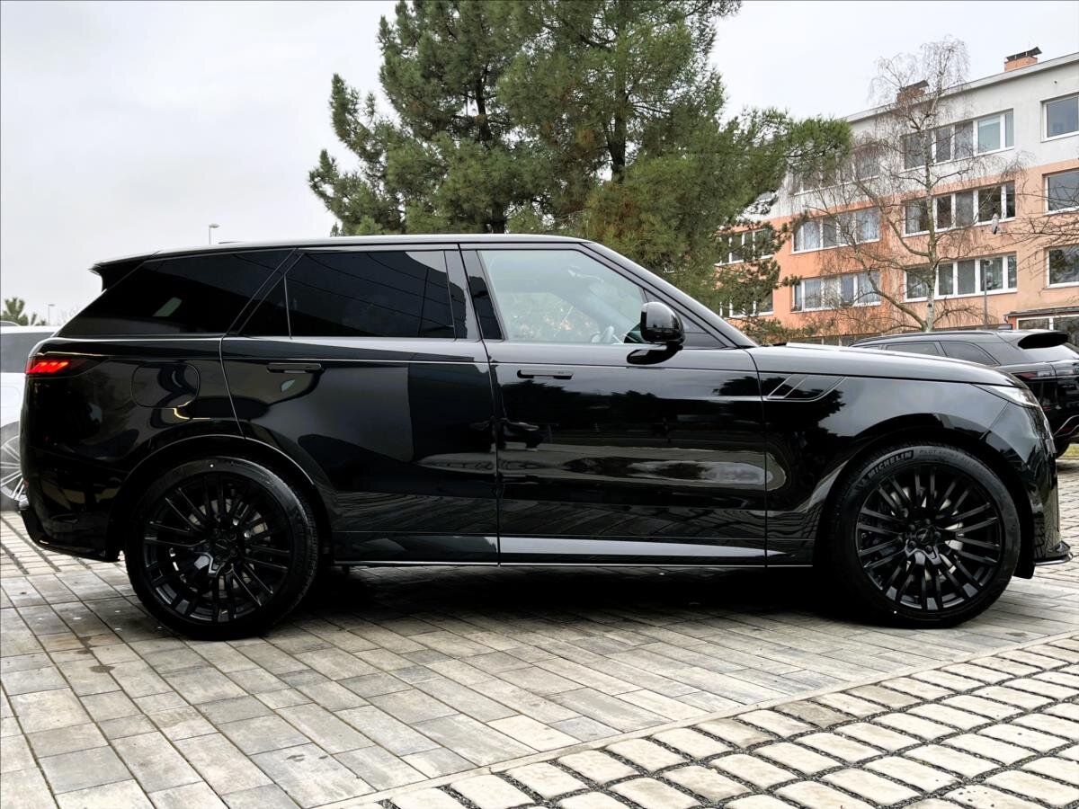Land Rover Range Rover Sport SUV / Terénní 4,4 l 467 kw