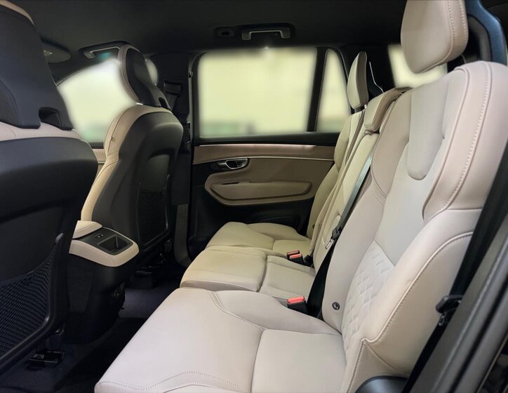 Volvo XC90 SUV 2,0 l 184 kw