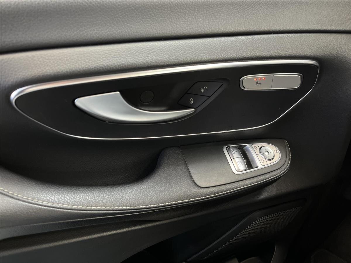 Mercedes-Benz Třídy V MPV 2,0 l 174 kw