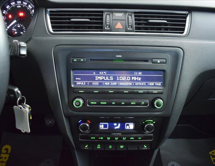 Škoda Rapid Liftback 1,2 l 77 kw