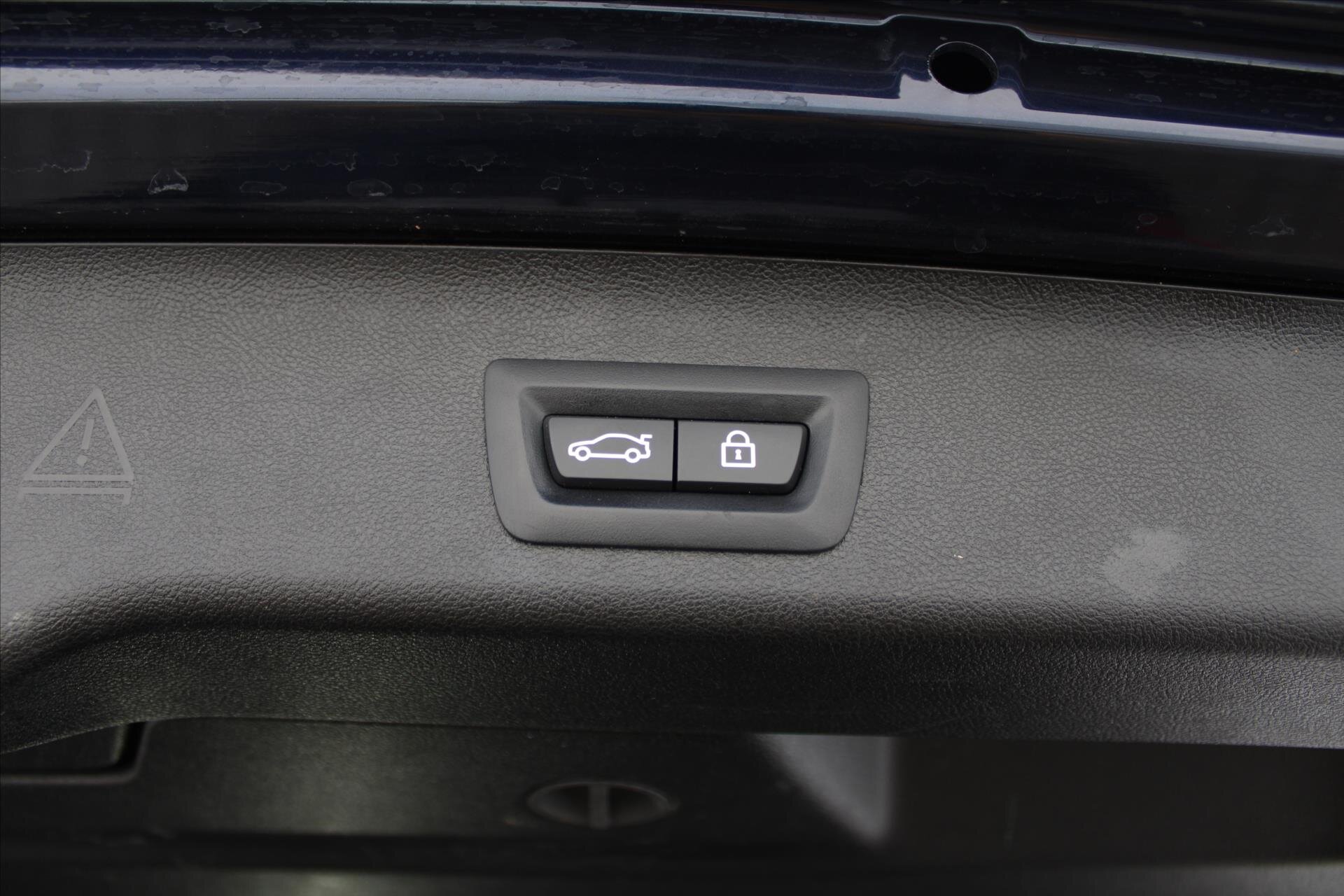 BMW Řada 5 Kombi 3,0 l 195 kw