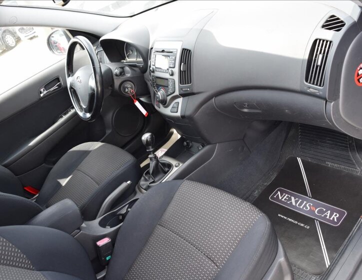 Hyundai i30 Hatchback 1,6 l 66 kw