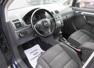 Volkswagen Touran 6