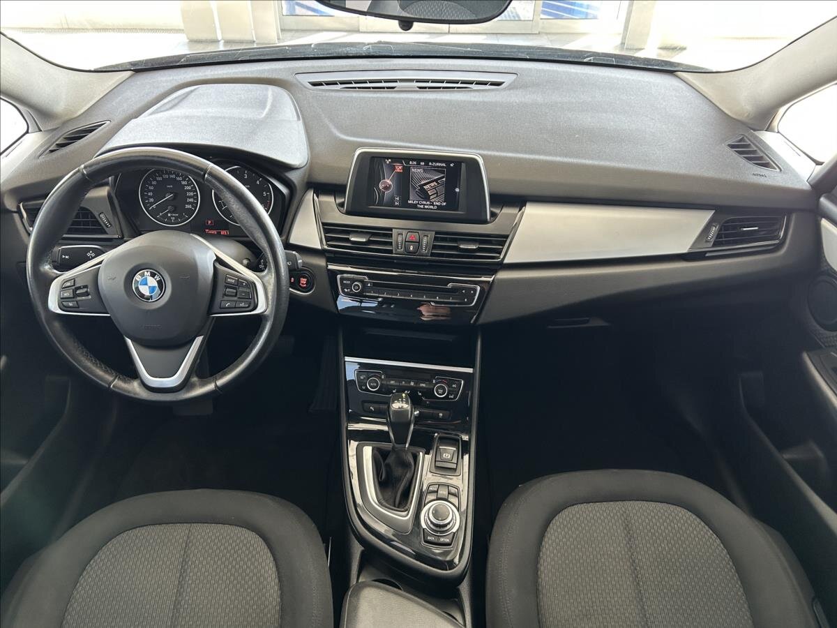 BMW Řada 2 MPV 2,0 l 110 kw