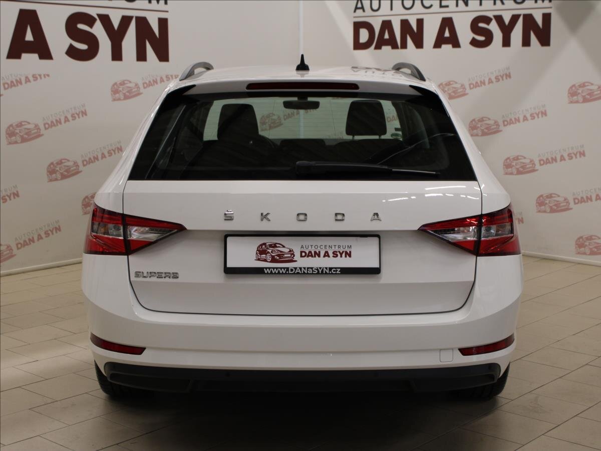 Škoda Superb Kombi 2,0 l 110 kw