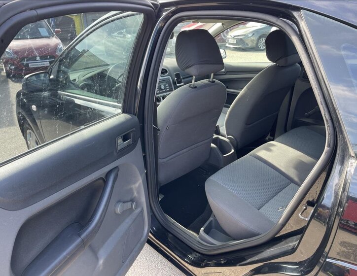 Ford Focus Hatchback 1,6 l 74 kw