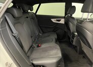Audi Q8 SUV 3,0 l 210 kw