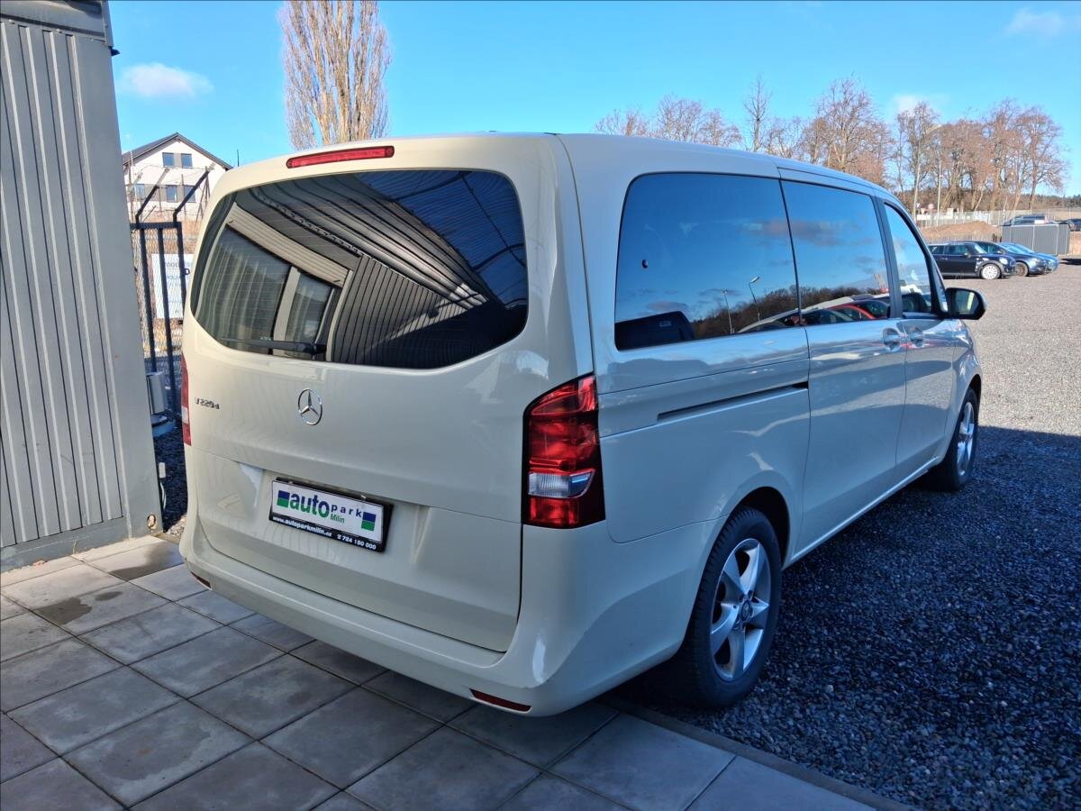 Mercedes-Benz Třídy V Kombi 2,1 l 120 kw