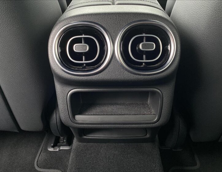 Mercedes-Benz GLC SUV / Terénní 2,0 l 145 kw