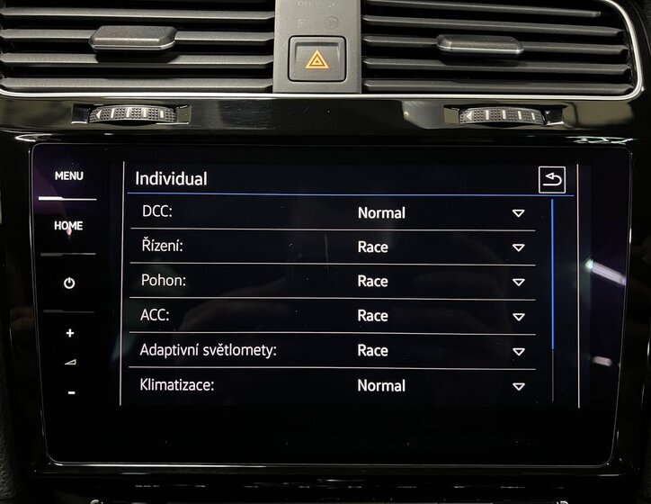 Volkswagen Golf Kombi 2,0 l 221 kw