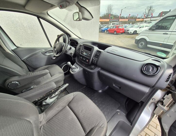 Opel Vivaro Kombi 1,6 l 92 kw