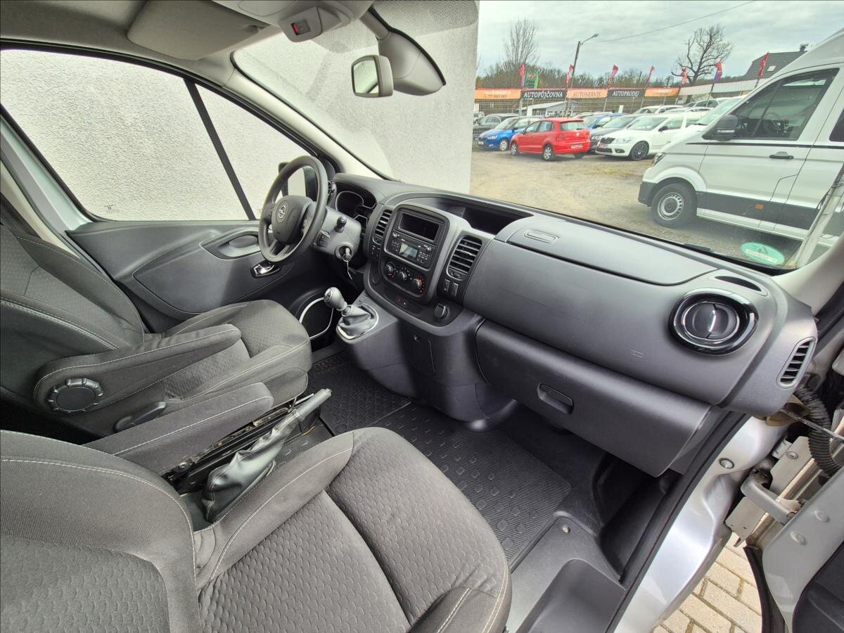 Opel Vivaro Kombi 1,6 l 92 kw