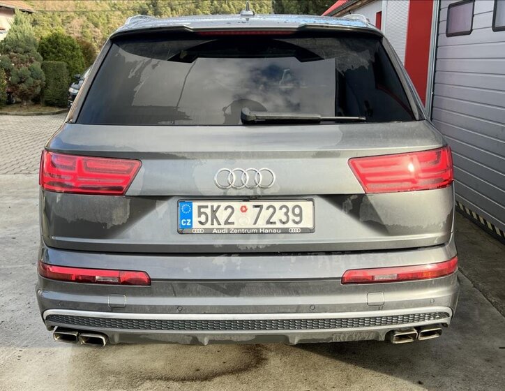 Audi SQ7 SUV 4,0 l 320 kw