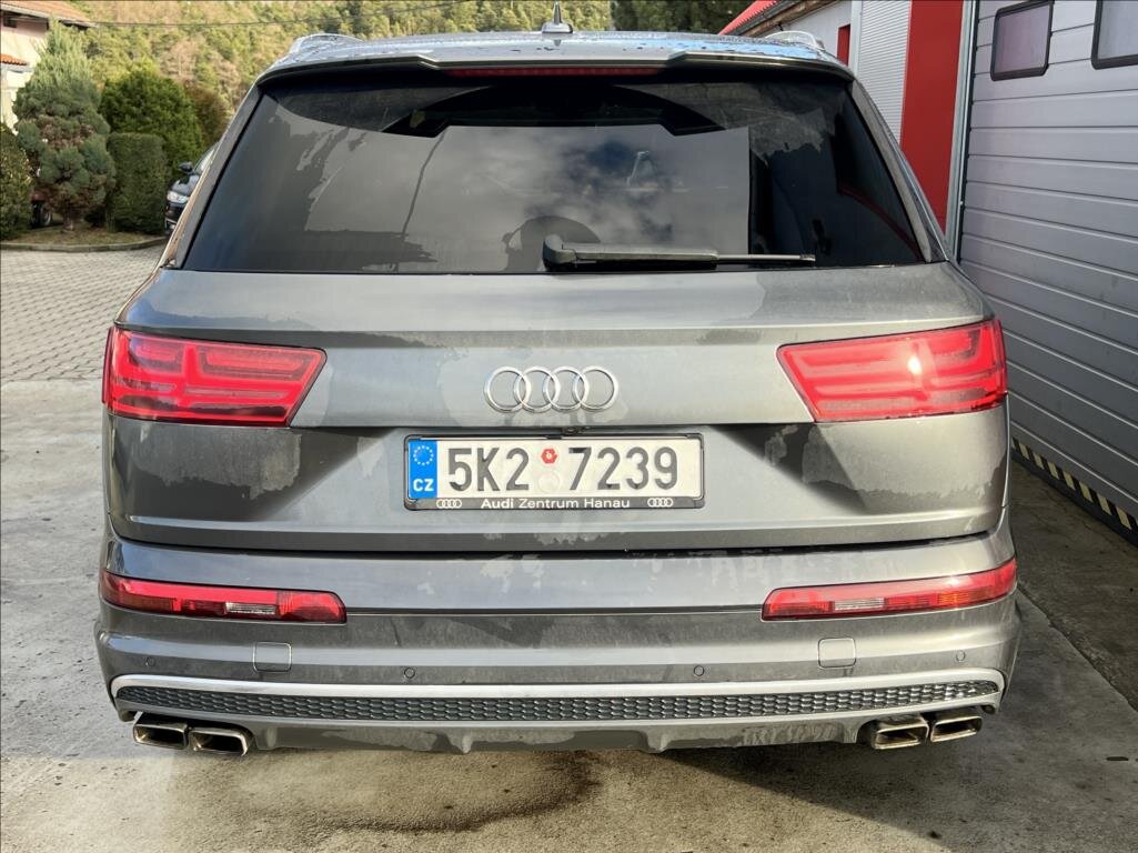 Audi SQ7 SUV 4,0 l 320 kw
