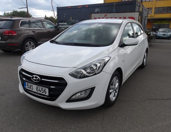 Hyundai i30 Kombi 1,6 l 88 kw