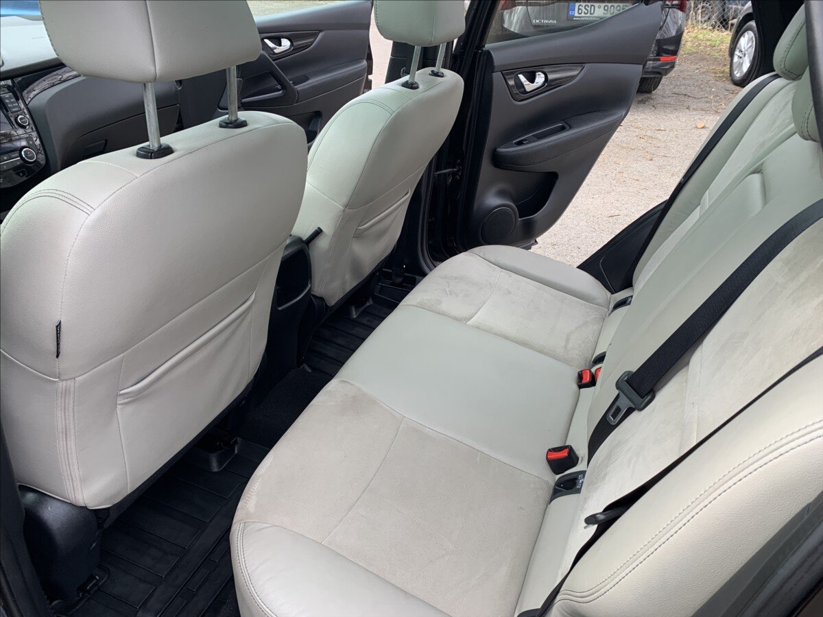 Nissan Qashqai SUV / Terénní 1,6 l 96 kw