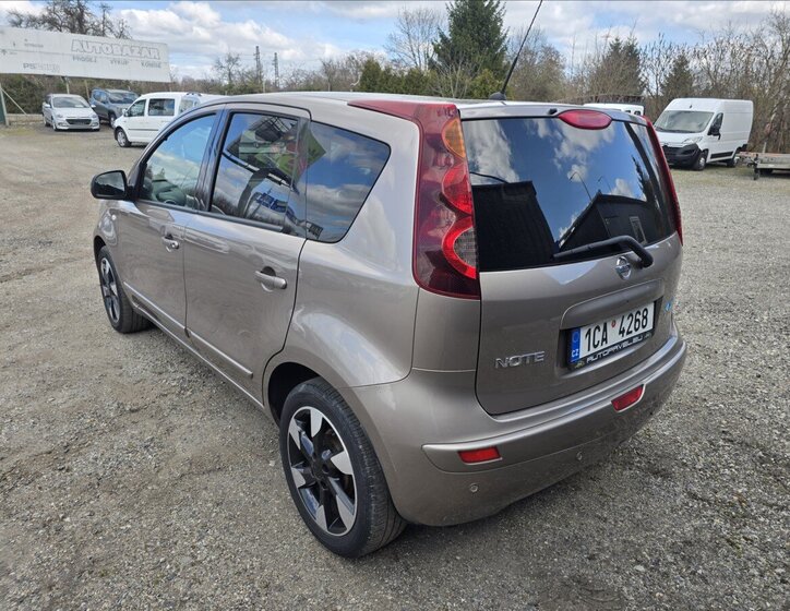 Nissan Note Hatchback 1,5 l 66 kw