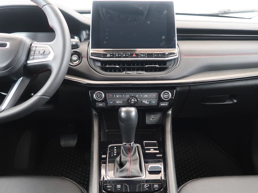 Jeep Compass SUV / Terénní 1,3 l 132 kw
