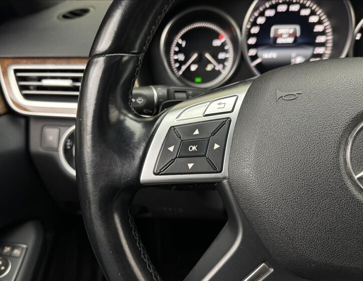 Mercedes-Benz Třídy E 10