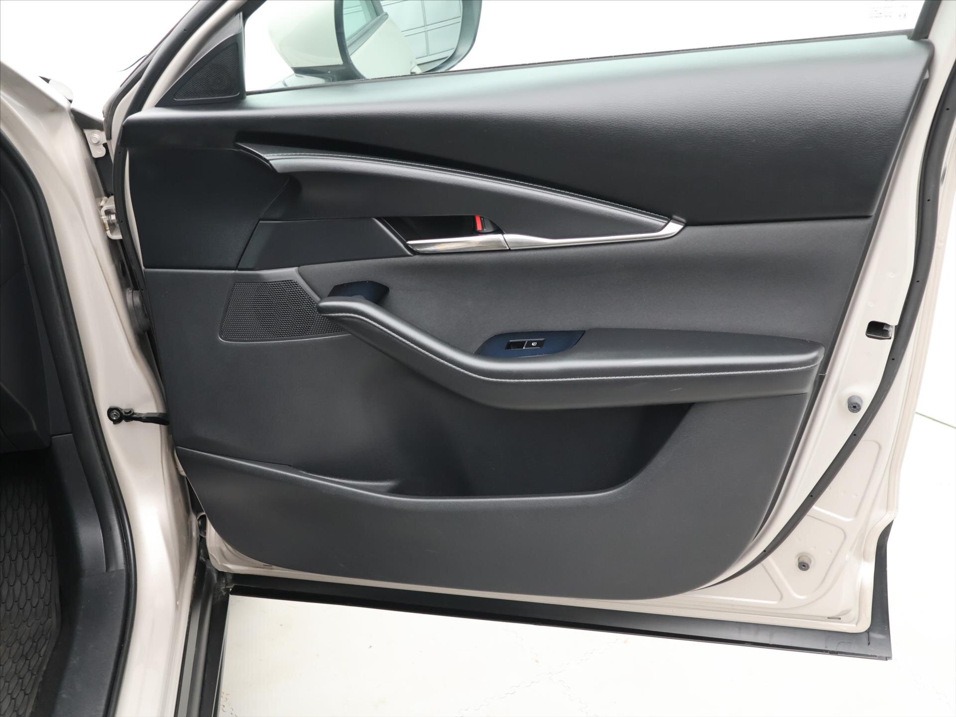 Mazda CX-30 SUV / Terénní 2,0 l 110 kw