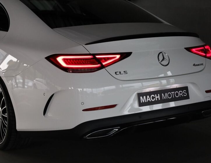 Mercedes-Benz CLS Sedan / Limuzína 2,0 l 195 kw