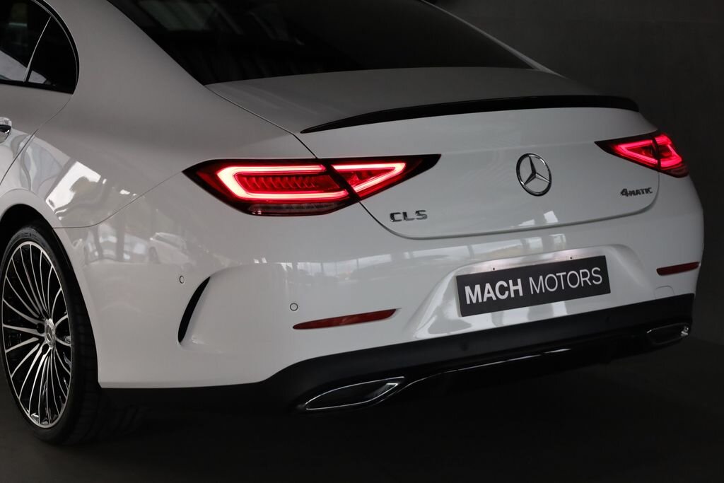 Mercedes-Benz CLS Sedan / Limuzína 2,0 l 195 kw