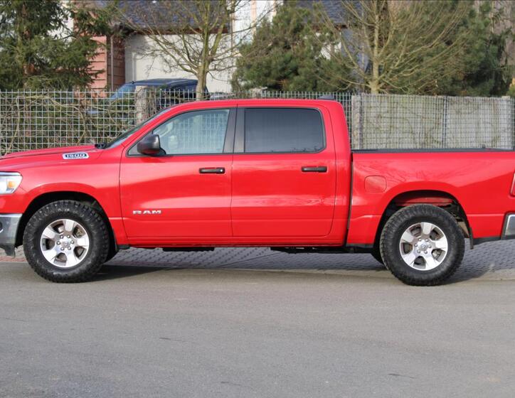 Dodge RAM 6