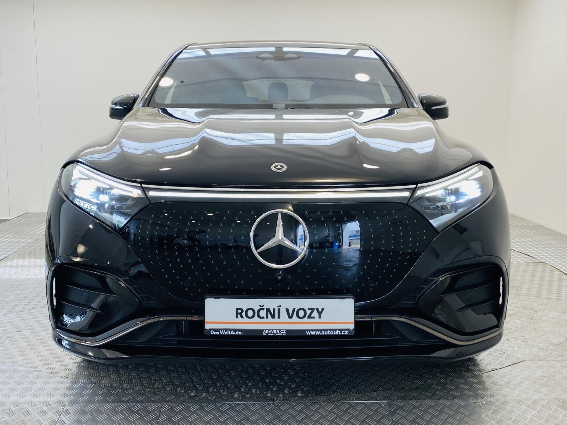 Mercedes-Benz EQS SUV / Terénní 0,0 330 kw