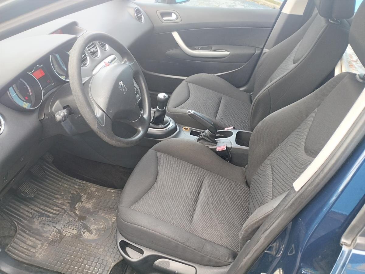 Peugeot 308 Hatchback 1,4 l 70 kw