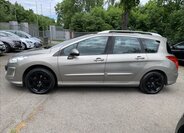 Peugeot 308 8