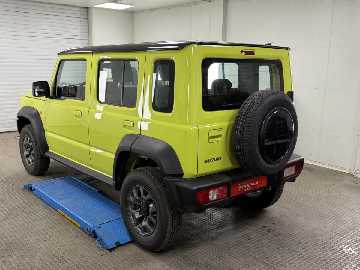 Suzuki Jimny SUV 1,5 l 75 kw
