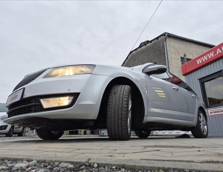 Škoda Octavia Kombi 2,0 l 110 kw