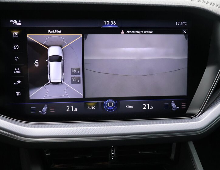 Volkswagen Touareg SUV / Terénní 3,0 l 210 kw