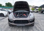Porsche Cayenne 9
