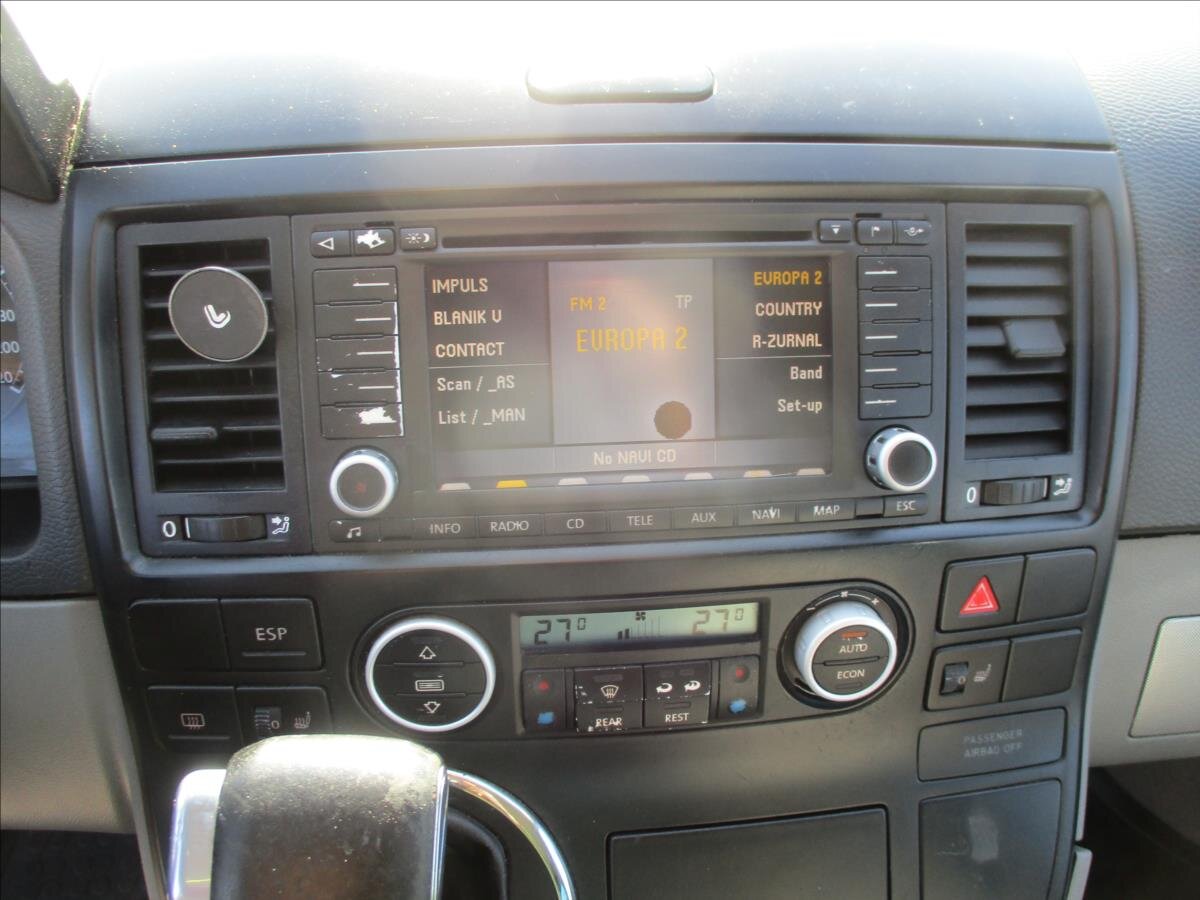 Volkswagen Multivan Kombi 2,5 l 128 kw