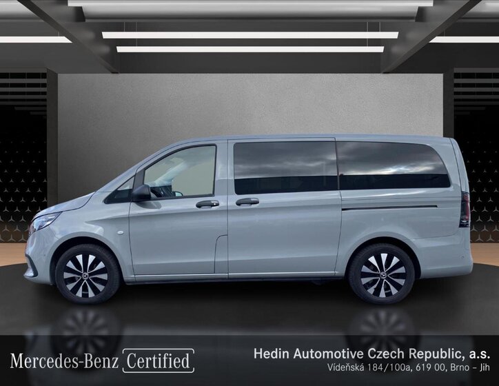 Mercedes-Benz Vito 2