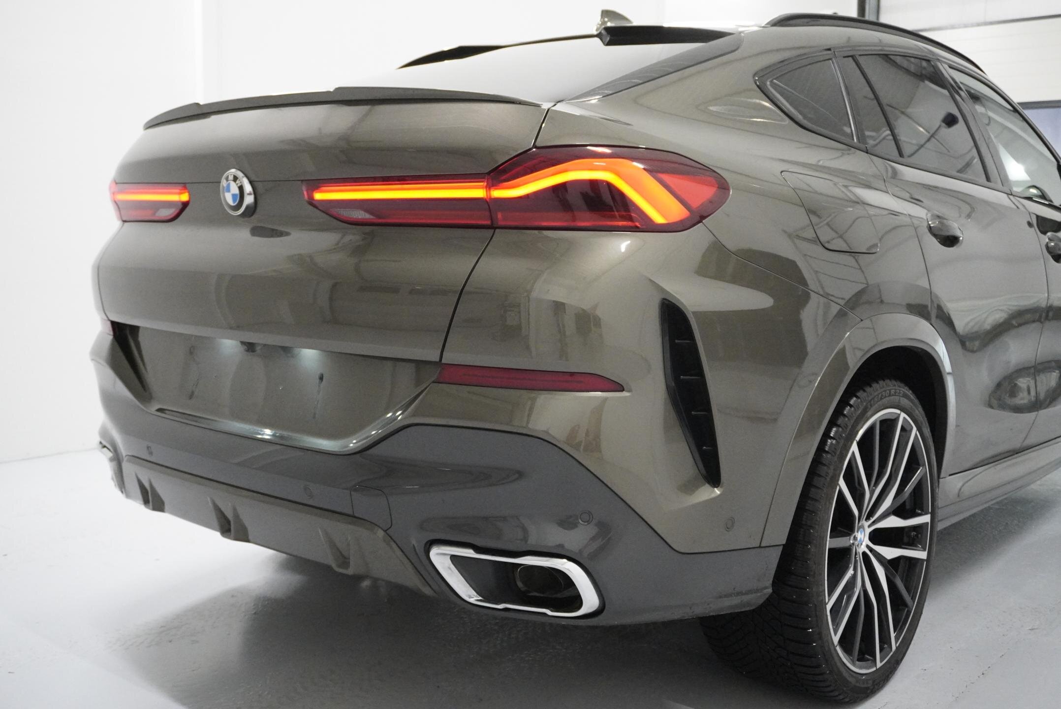 BMW X6 SUV 3,0 l 250 kw