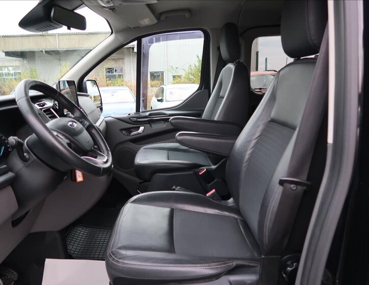 Ford Transit Custom VAN-Minibus 2,0 l 125 kw