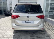 Volkswagen Touran 5