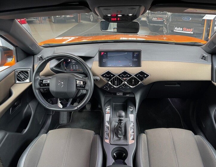 DS Automobiles DS3 Crossback 15
